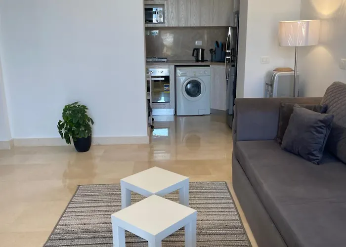 Apartment Spacious Sea View ,1 Bedroom In Azzurra Sahl Hasheesh *