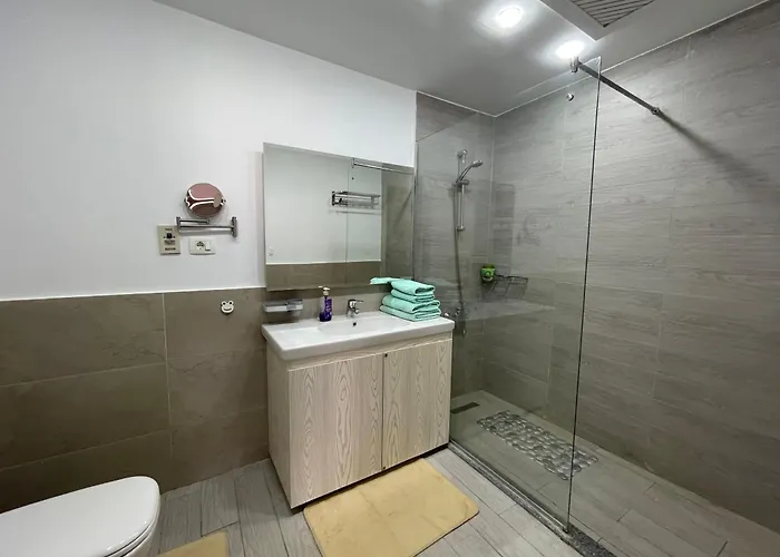 Spacious Sea View ,1 Bedroom In Azzurra Sahl Hasheesh * Hurghada