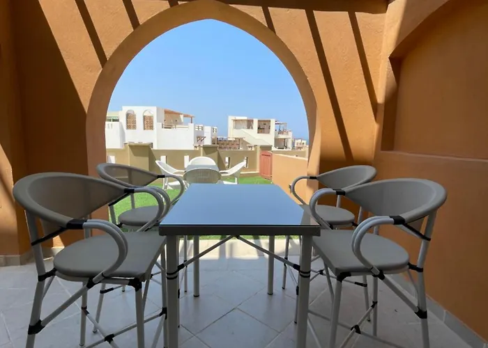 Spacious Sea View ,1 Bedroom In Azzurra Sahl Hasheesh Apartment